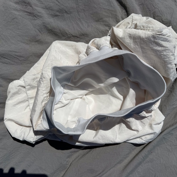 CINQ A SEPT Genevieve Satin Cargo Jogger Pants - Picture 7 of 15